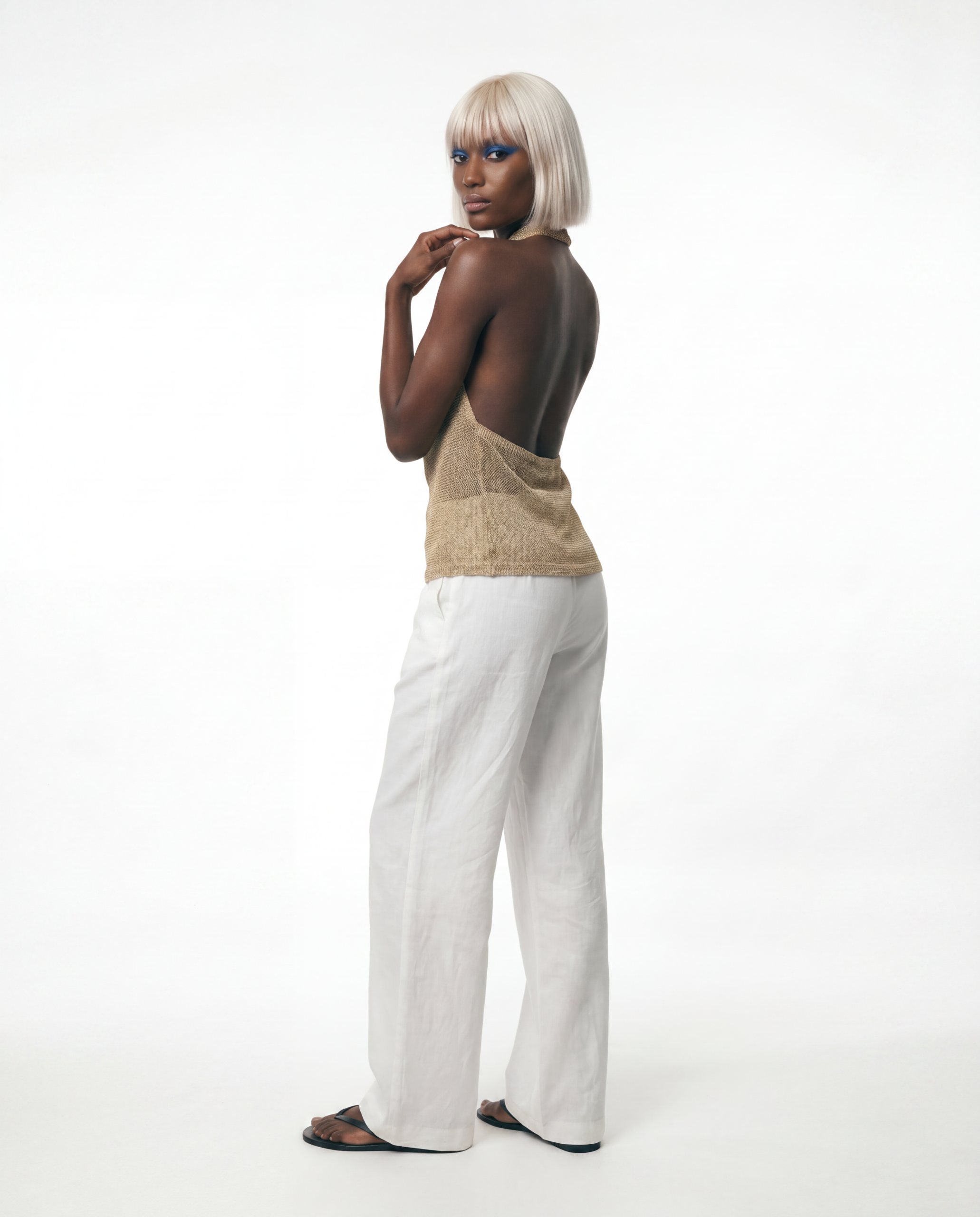 Moda fotoğrafçılığı AI destekli — Modelsixteen